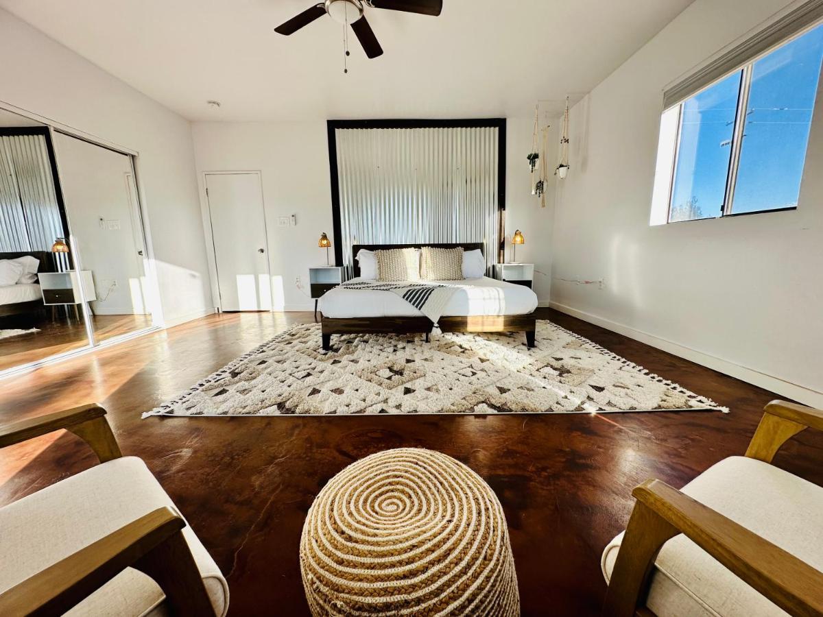 Ravens Nest Ranch, Fire Pit , Views, Near Jt Park! Villa Joshua Tree Bagian luar foto