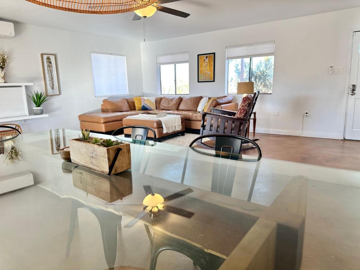 Ravens Nest Ranch, Fire Pit , Views, Near Jt Park! Villa Joshua Tree Bagian luar foto