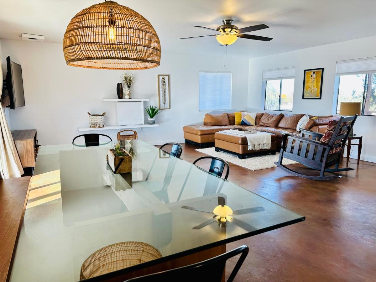 Ravens Nest Ranch, Fire Pit , Views, Near Jt Park! Villa Joshua Tree Bagian luar foto