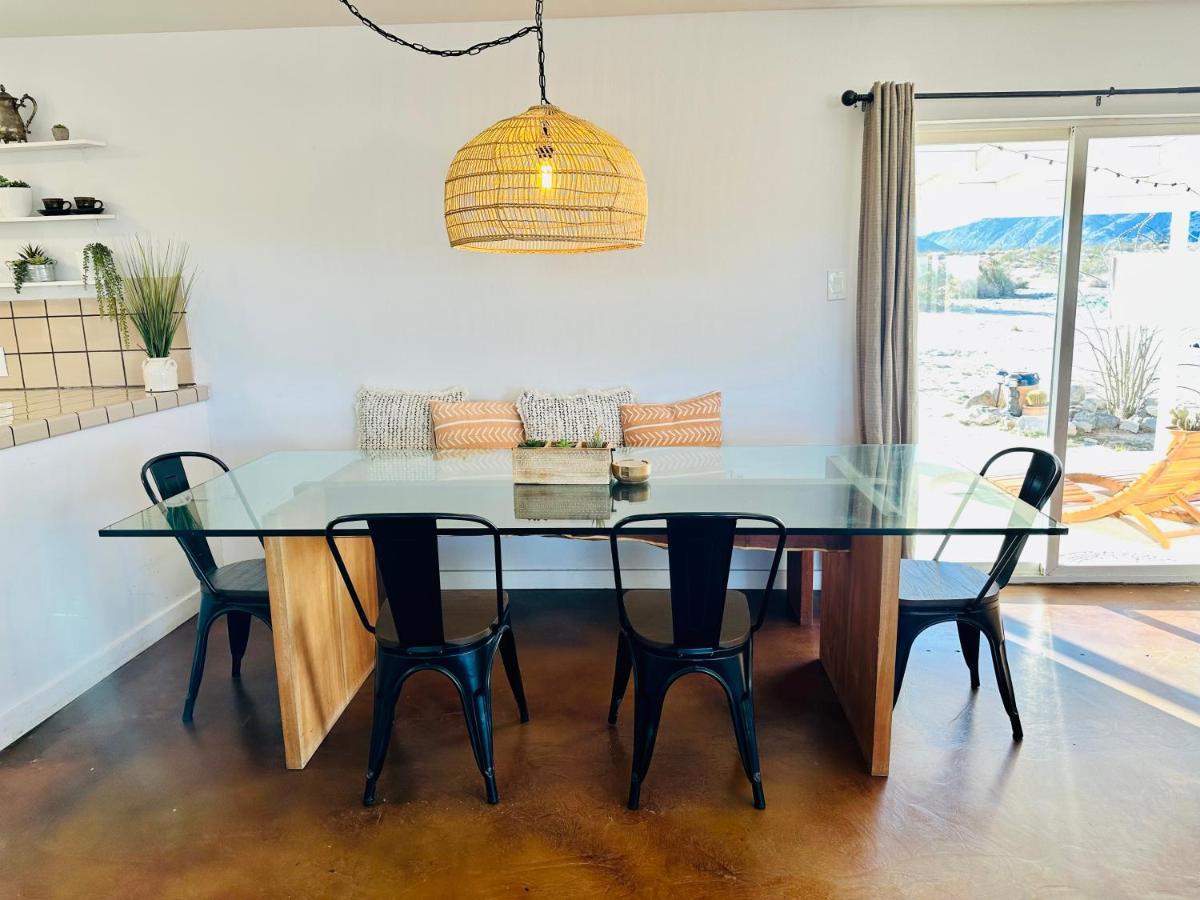 Ravens Nest Ranch, Fire Pit , Views, Near Jt Park! Villa Joshua Tree Bagian luar foto