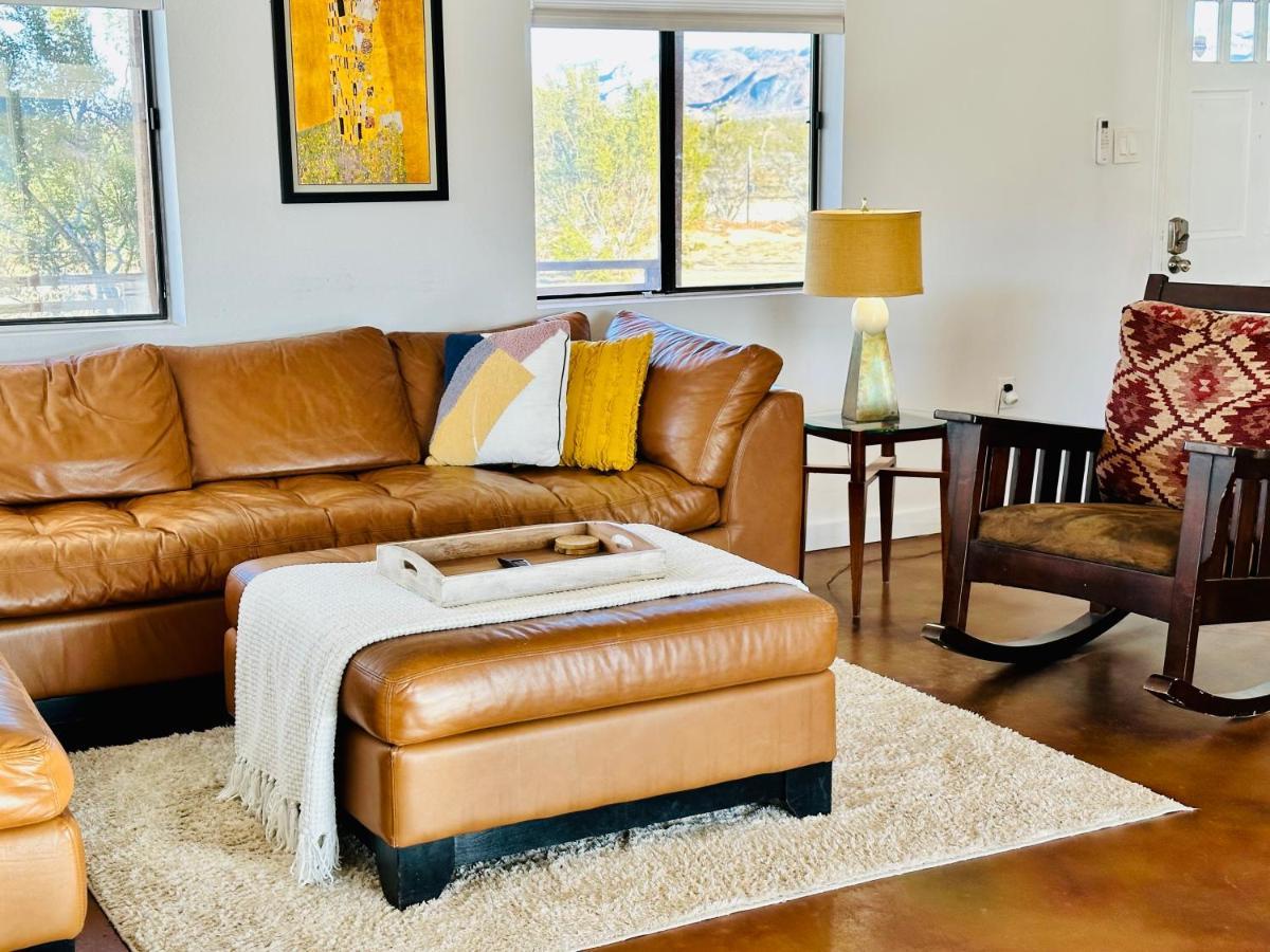 Ravens Nest Ranch, Fire Pit , Views, Near Jt Park! Villa Joshua Tree Bagian luar foto